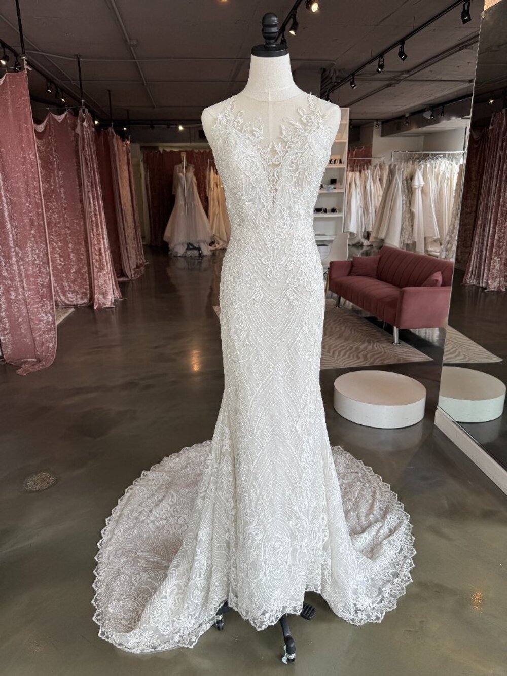 Yedira - Pronovias Privée Bridal Gown, Size 12